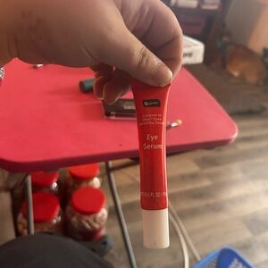 Red Eye Serum